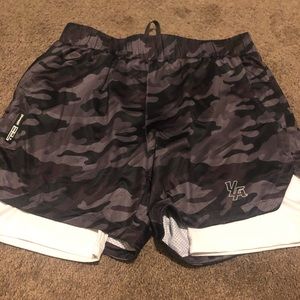 NWOT Young LA shorts